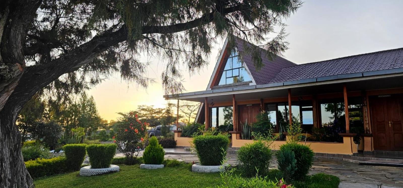 Juniper Park Resort Nyahururu Bagian luar foto